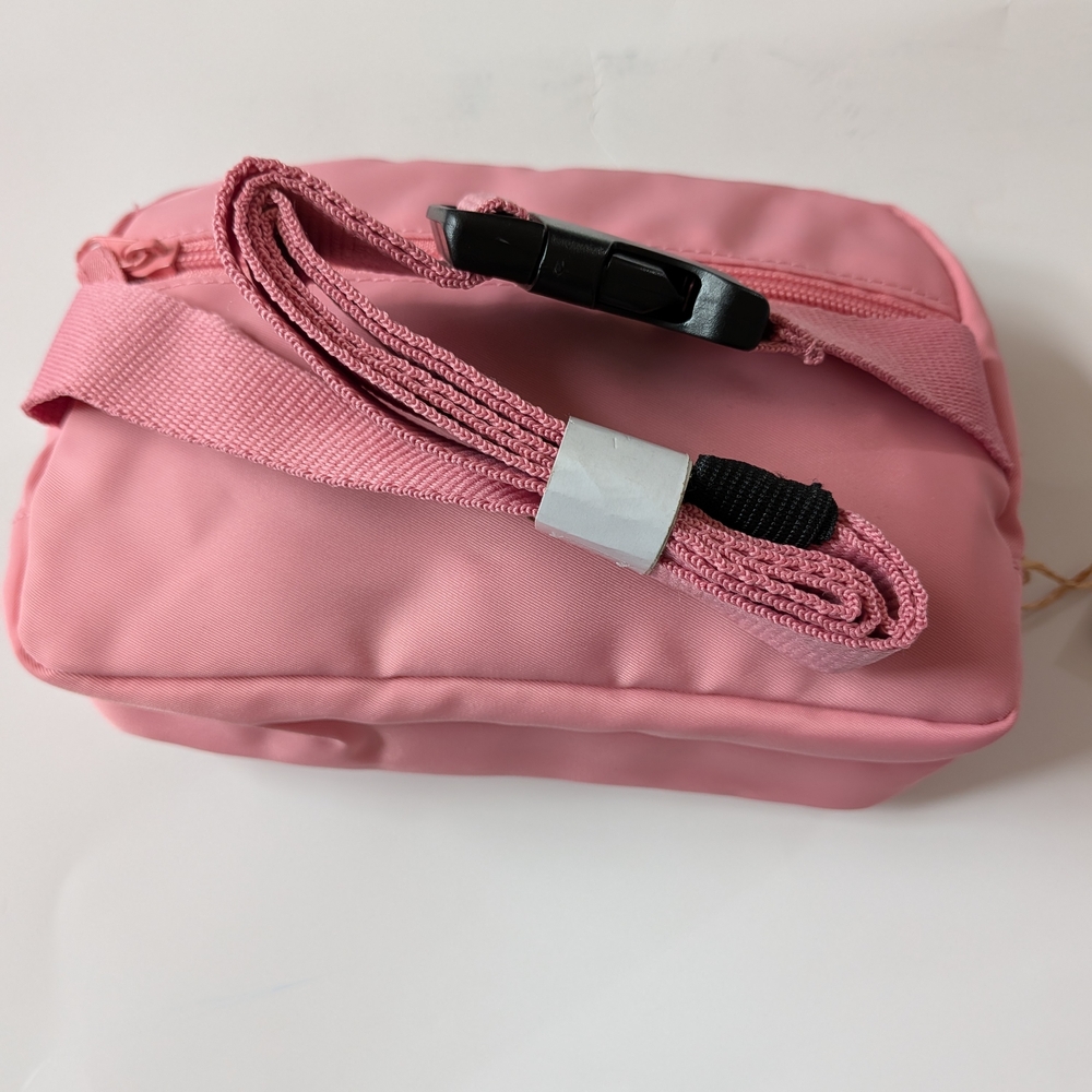 NWT Authentic Lollapalooza LOLLA Belt Bag - Picture 3 of 7